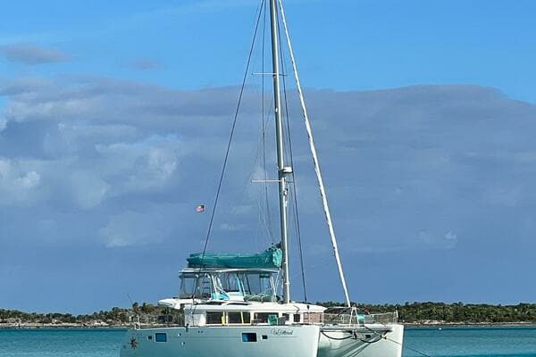 2015 Lagoon 450F - Image 1