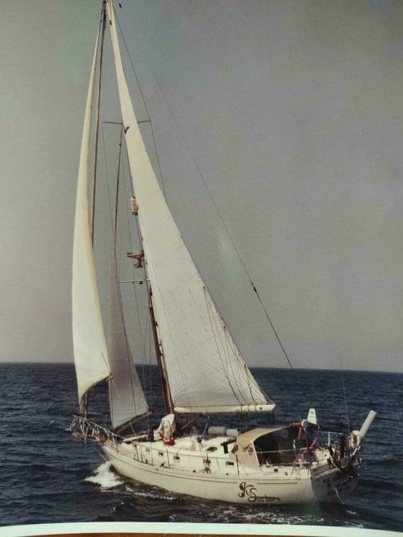 1988 Brewer STEEL HULL Kaiulani - Image 37