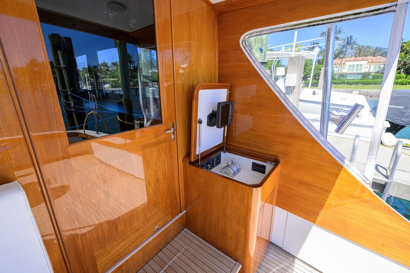 2001 Rybovich 60 Convertible - Image 13