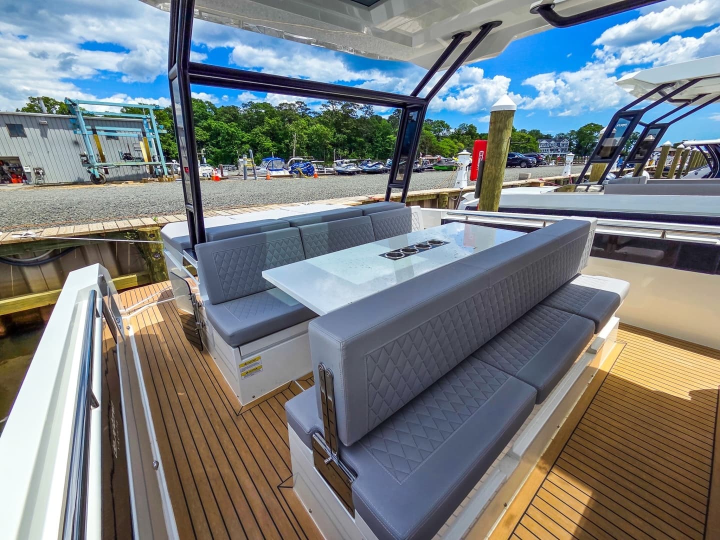 2026 De Antonio Yachts D32 - Image 21