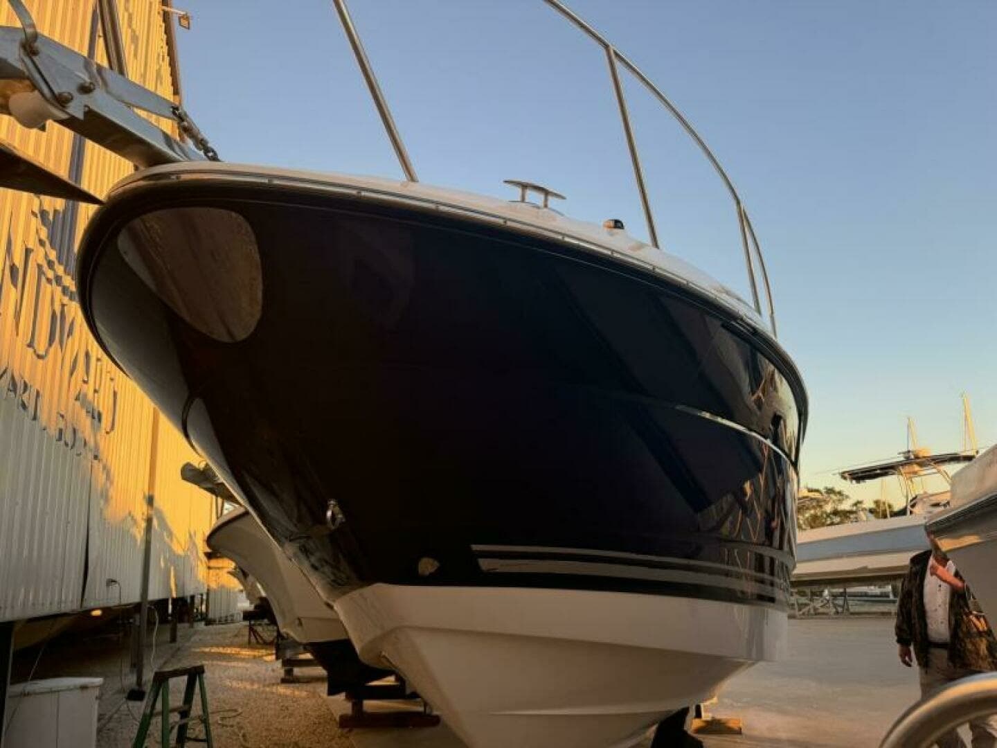 2018 Monterey 295 Sport Yacht - Image 5