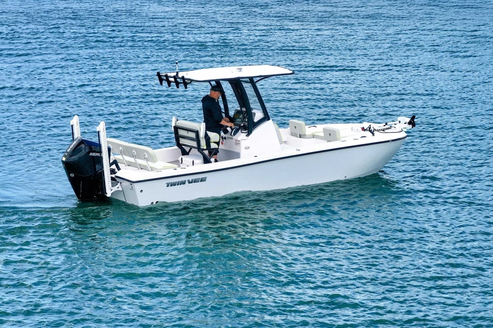 2026 Twin Vee 22 BayCat - Image 2