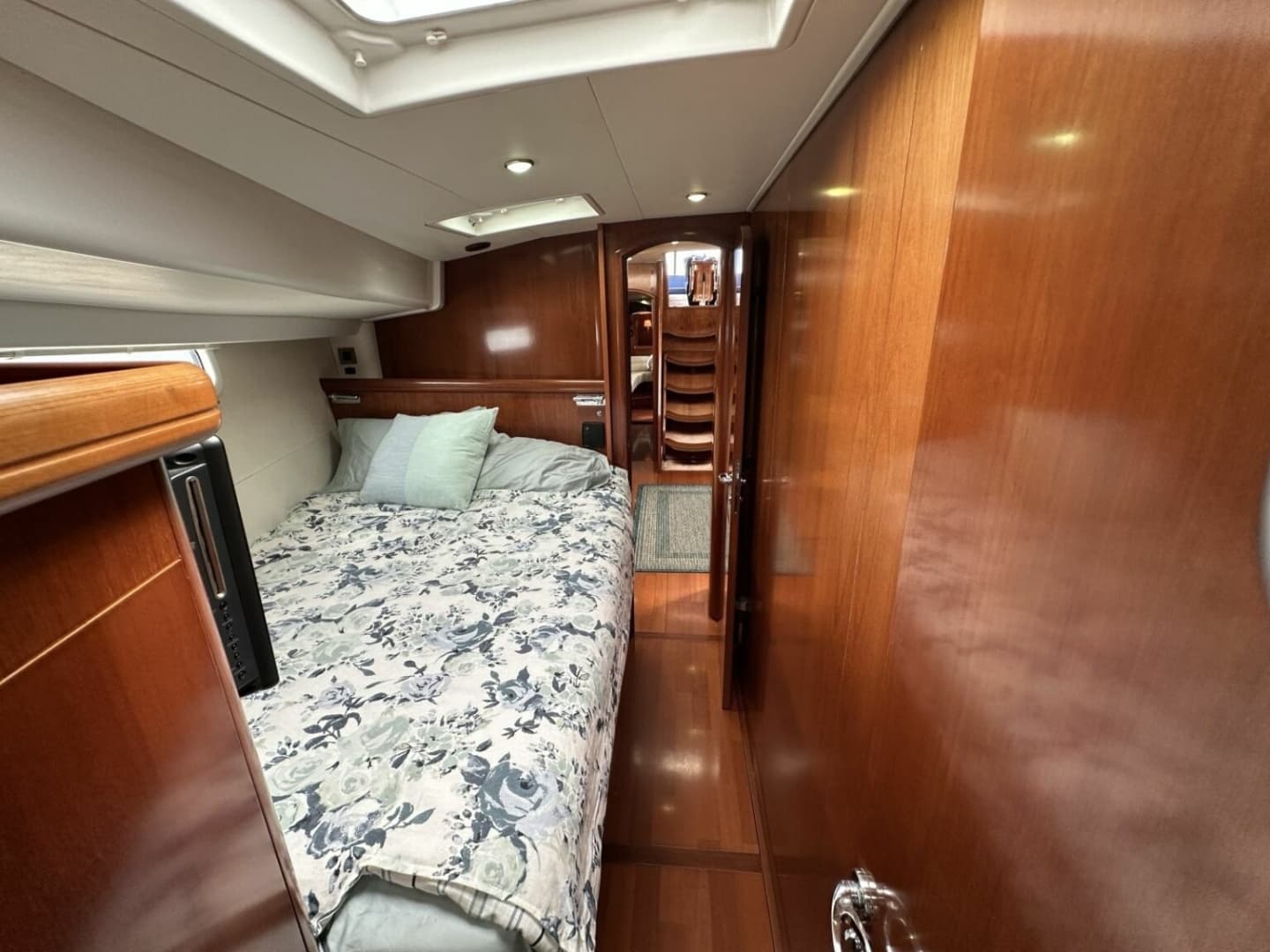 2003 Beneteau 57 - Image 9