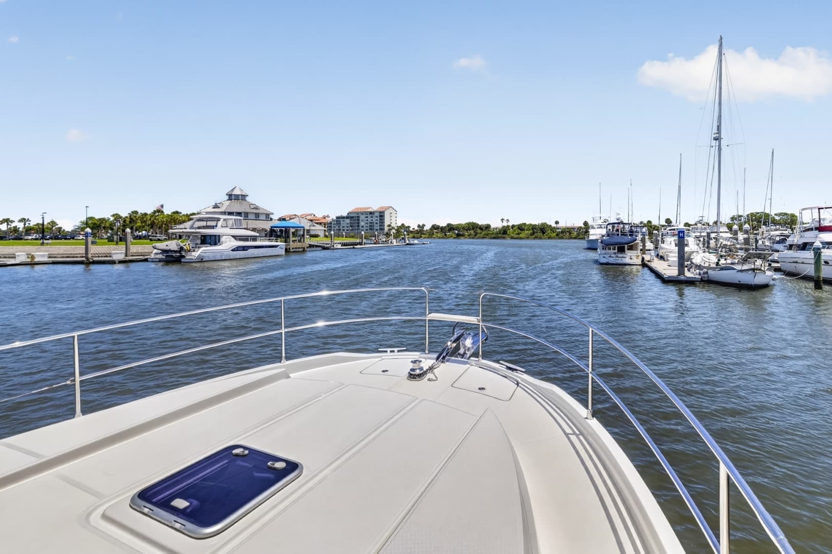 2022 Beneteau Swift Trawler 41 Fly - Image 32