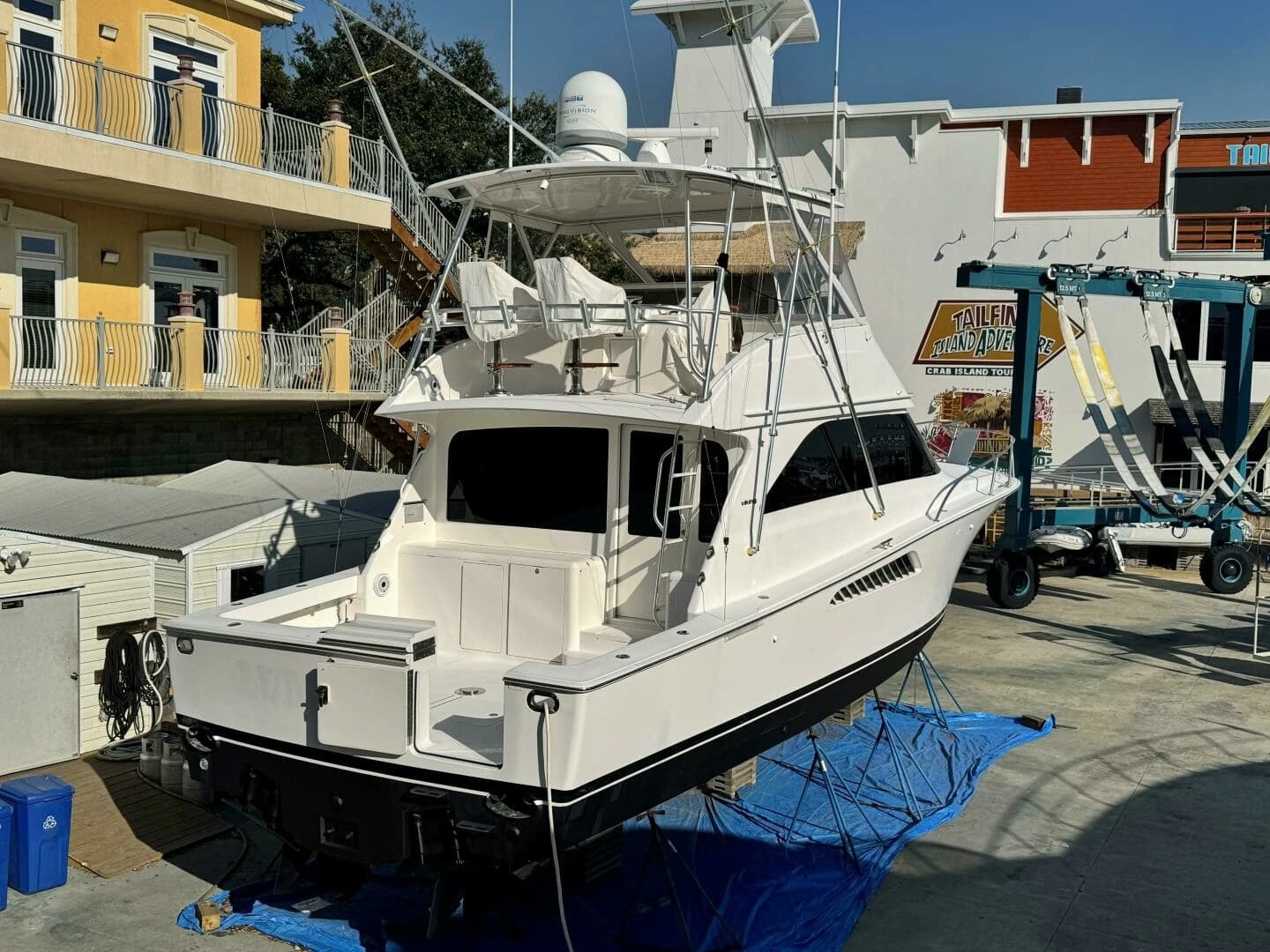 2006 Viking 45 Convertible - Image 51