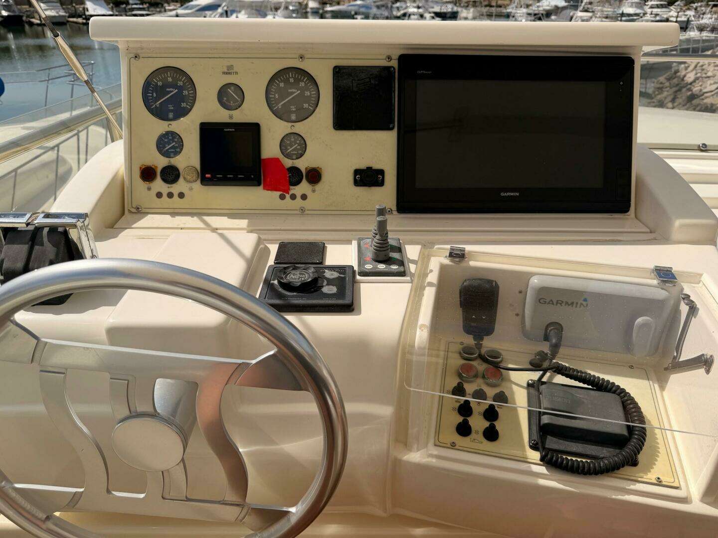 2000 Ferretti Yachts 72 Motoryacht - Image 2
