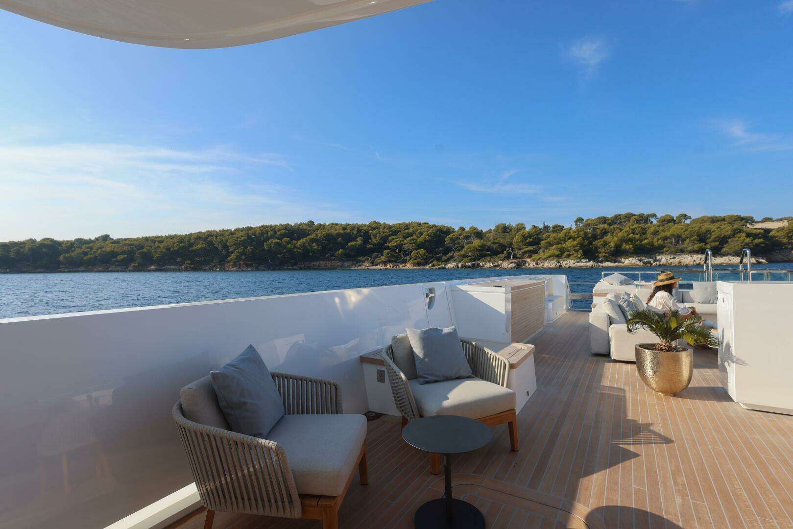 2023 Canados Expedition Yacht - Image 29
