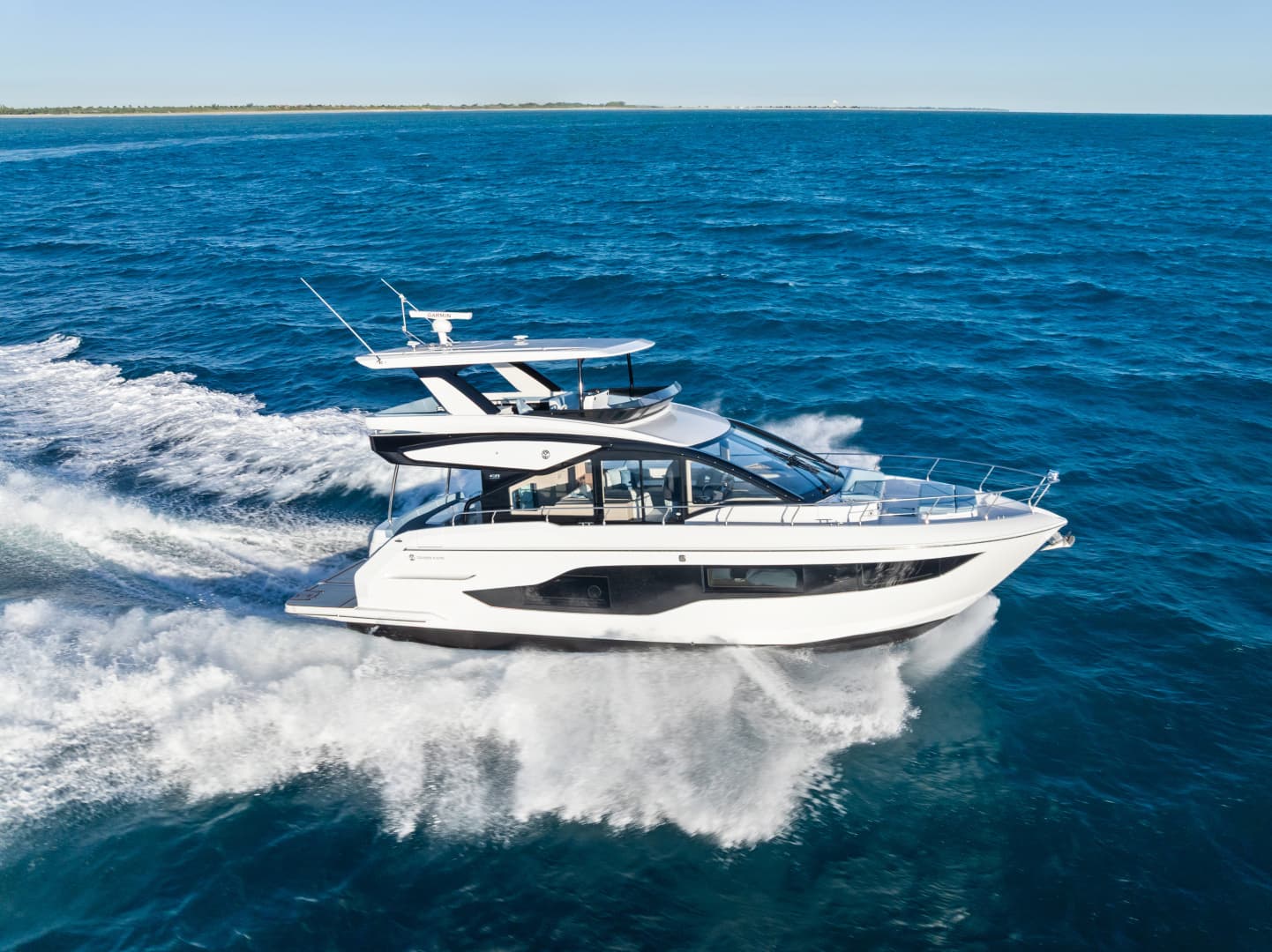 2026 Cruisers Yachts 50 FLY - Image 28