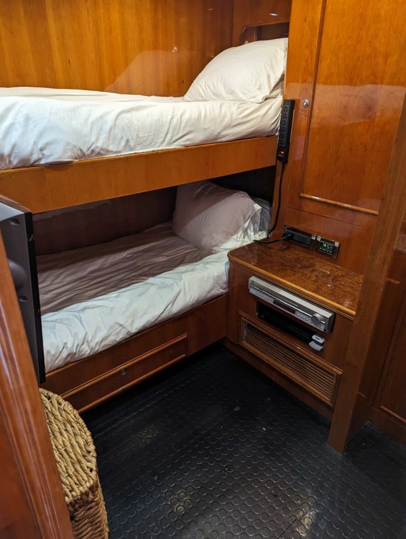 2007 Horizon Elegance 82 - Image 52