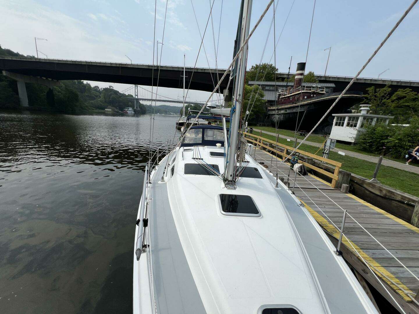 2004 Hunter 41 - Image 61