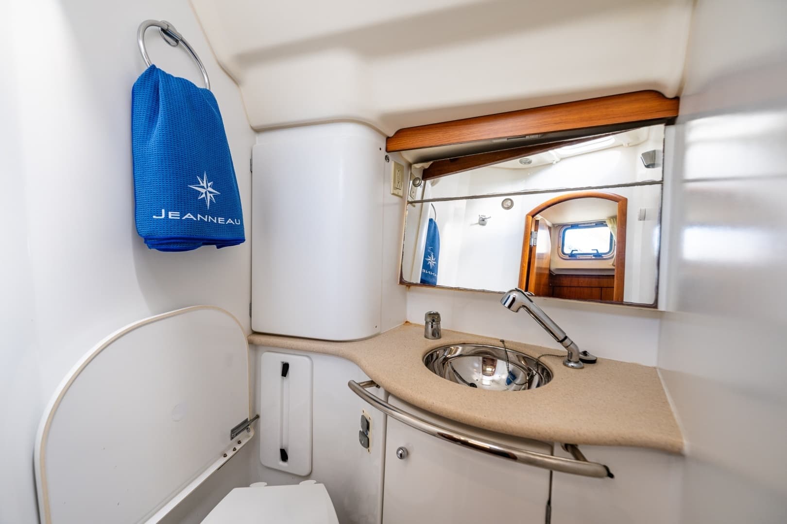 2009 Jeanneau 54DS - Image 38