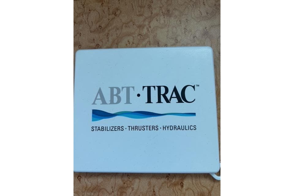 ABT-TRAC logo on Mystica 82, 2008 model, featuring stabilizers, thrusters, hydraulics.