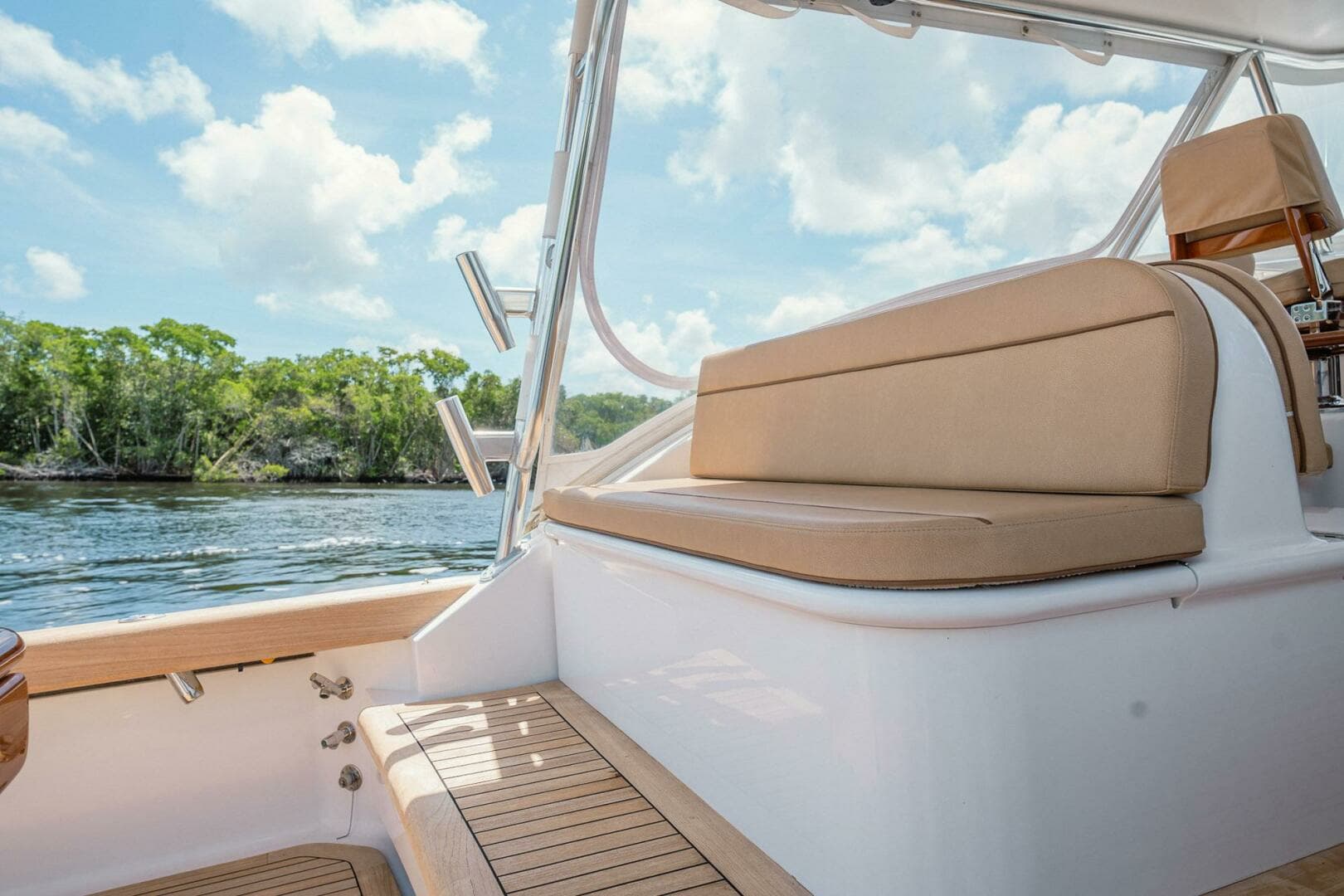 2012 Winter Custom Yachts 38 Express - Image 37