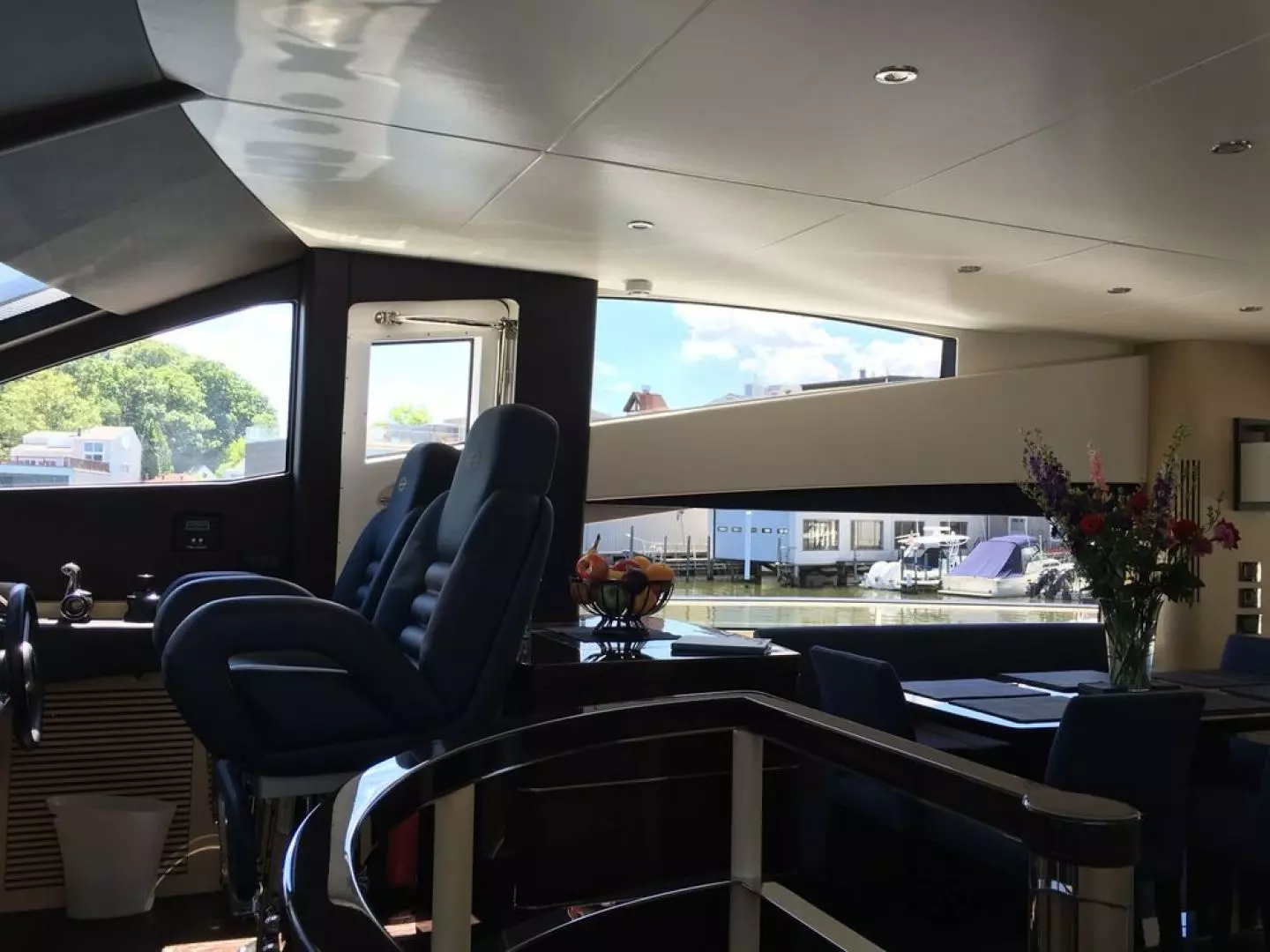 2016 Sunseeker Yacht - Image 9