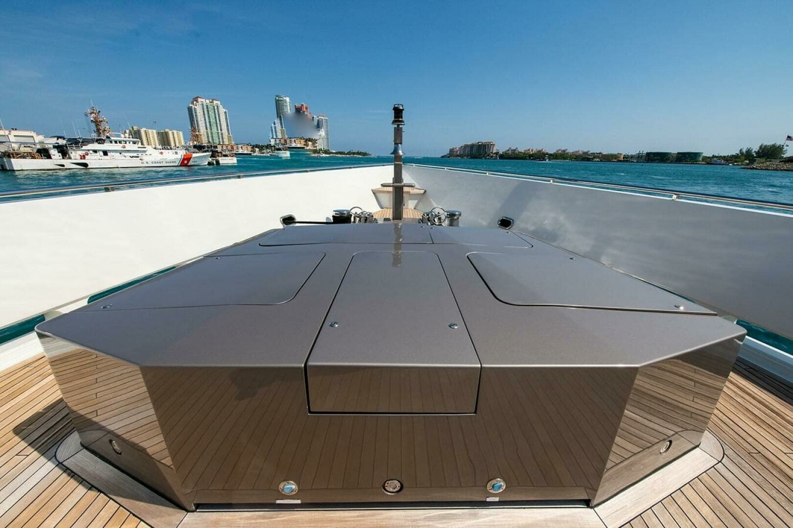 2004 Oceanfast — - Image 16