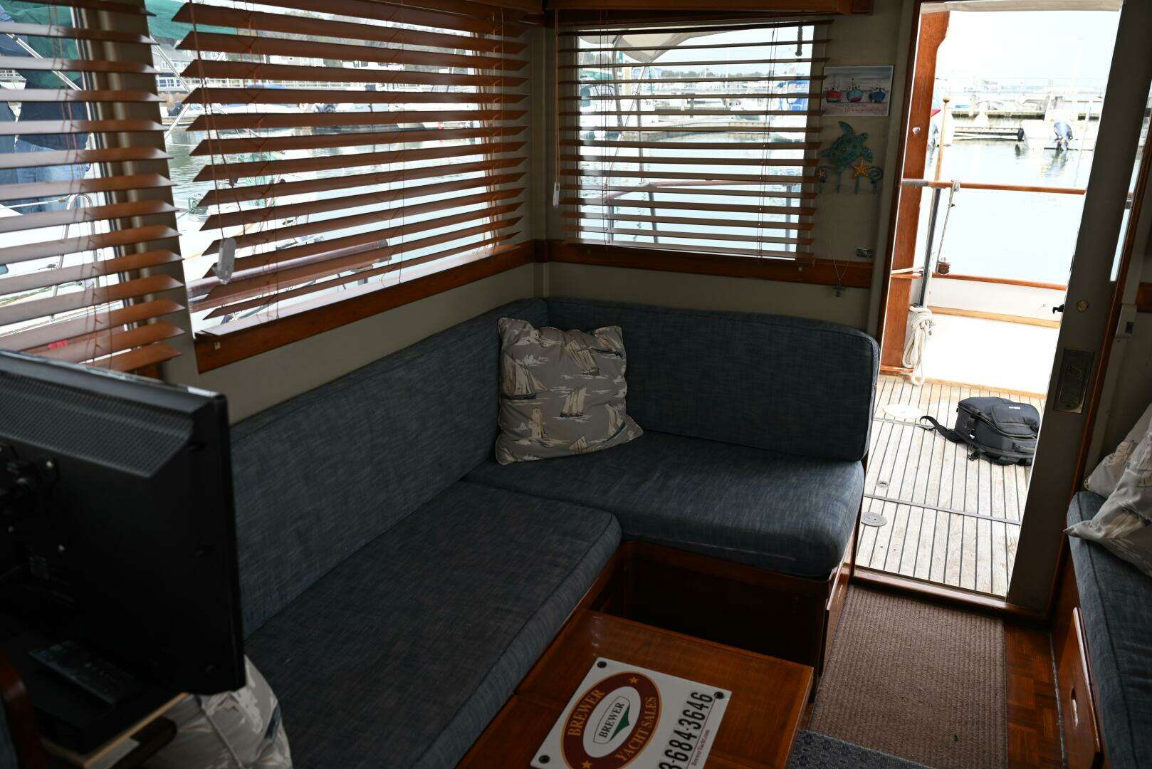 1970 Grand Banks Flybridge Trawler - Image 8
