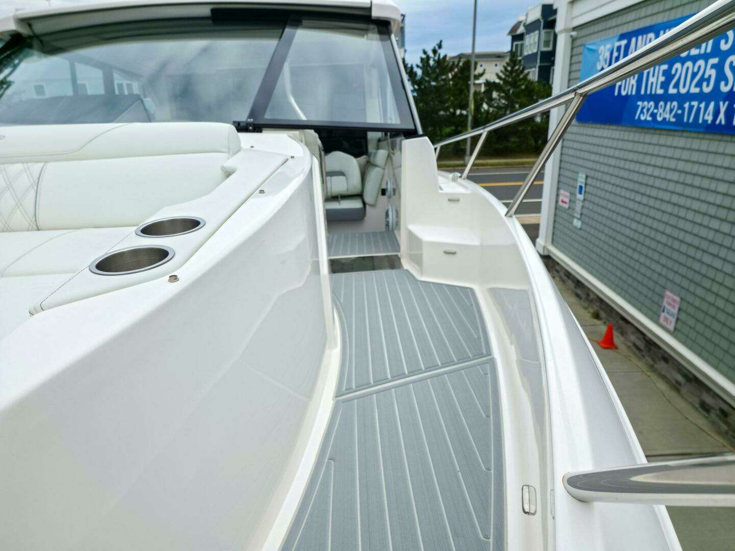 2026 Regal 36 XO - Image 27