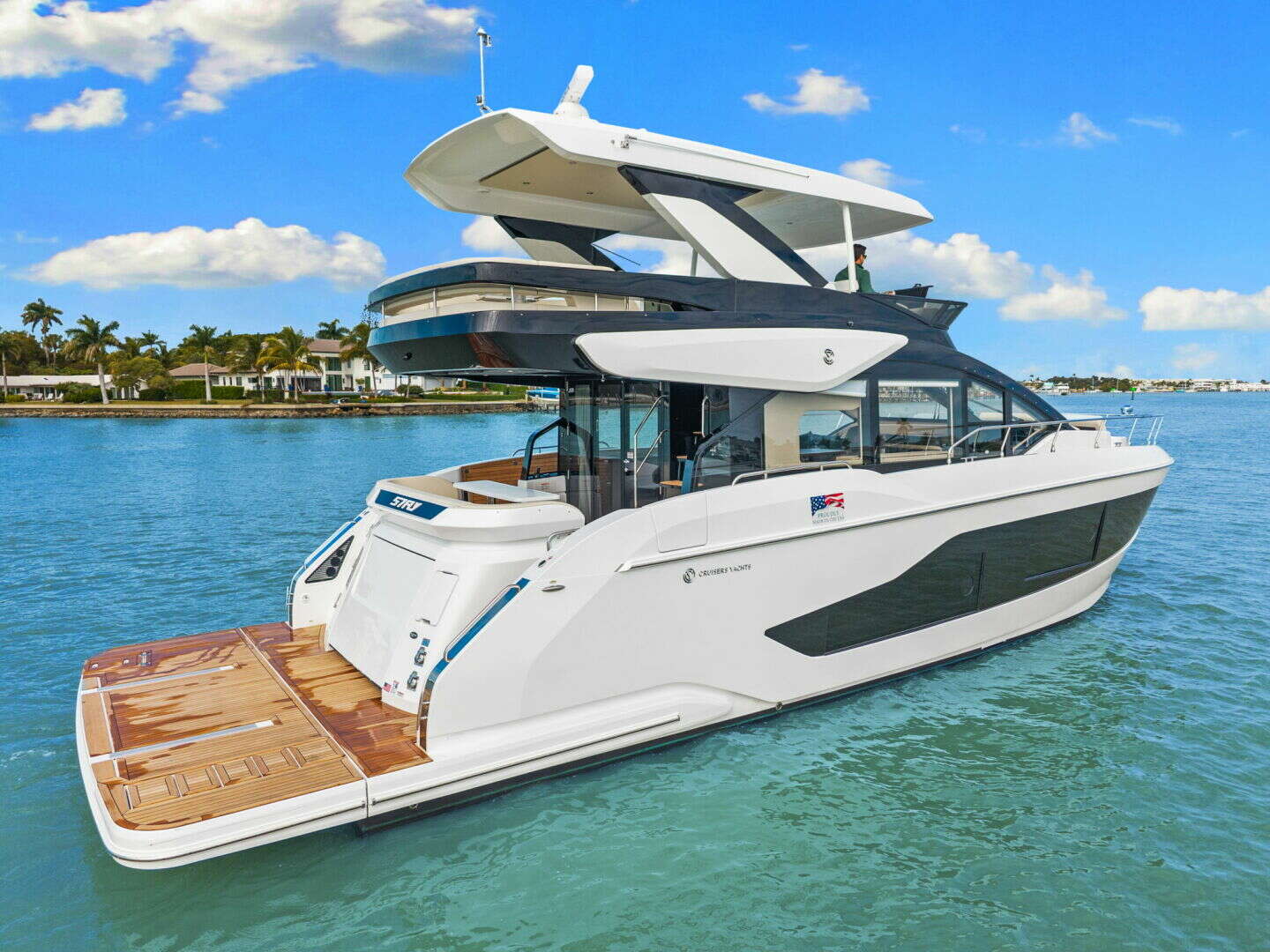 2026 Cruisers Yachts 57 FLY - Image 7