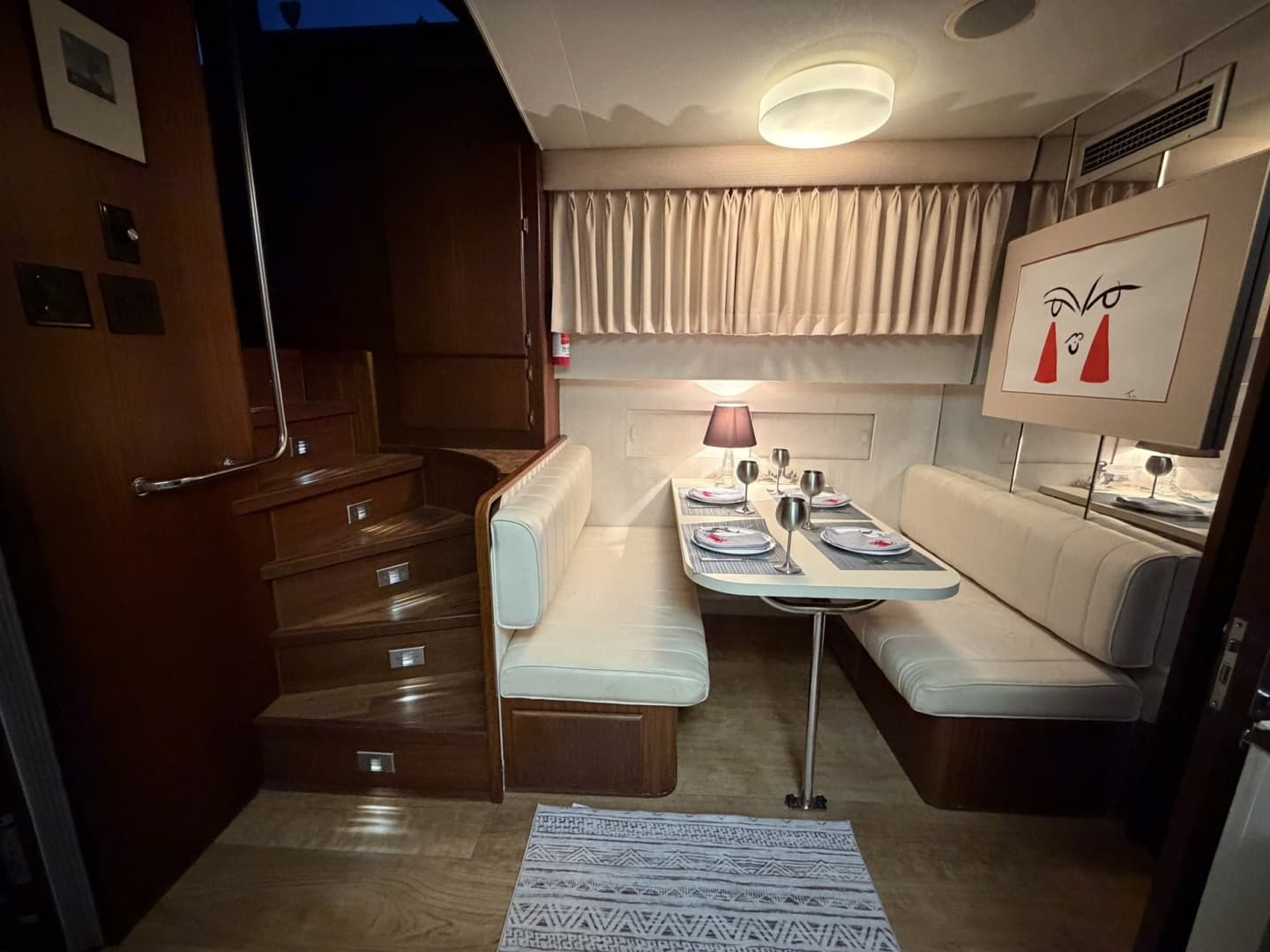 1987 Hatteras Motor Yacht - Image 68