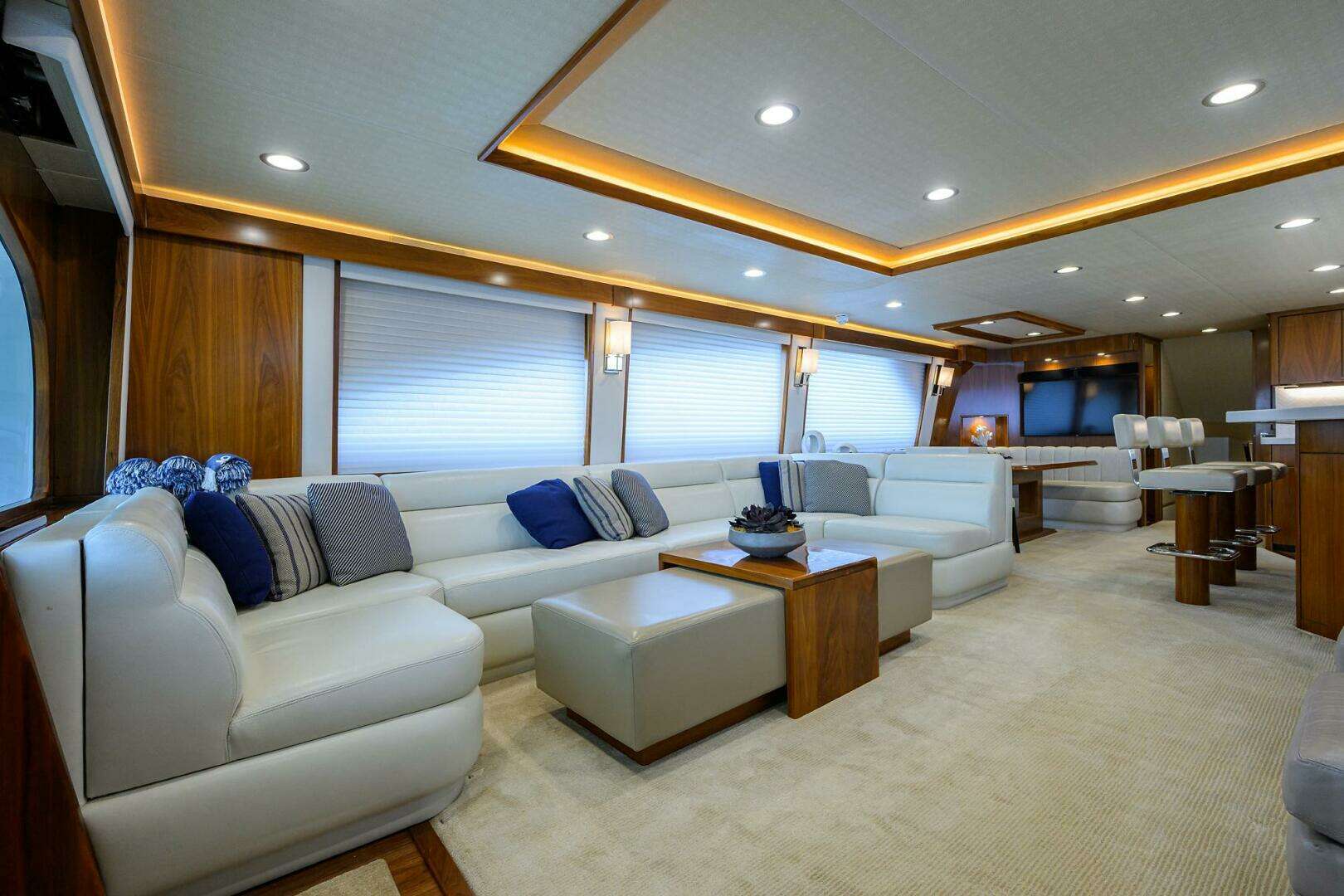 2017 Viking 92 Enclosed Bridge - Image 32