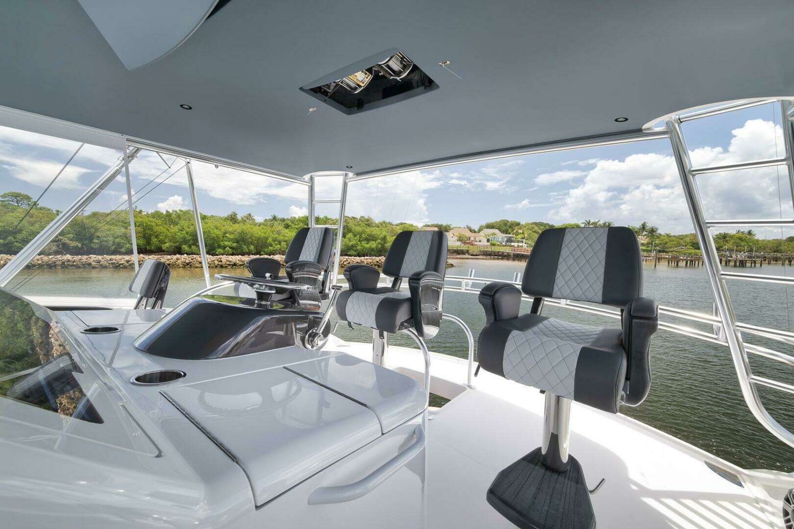 2024 Viking Convertible - Image 18