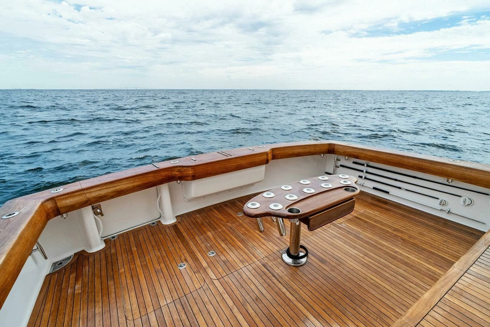 2006 Viking 61 Convertible - Image 50