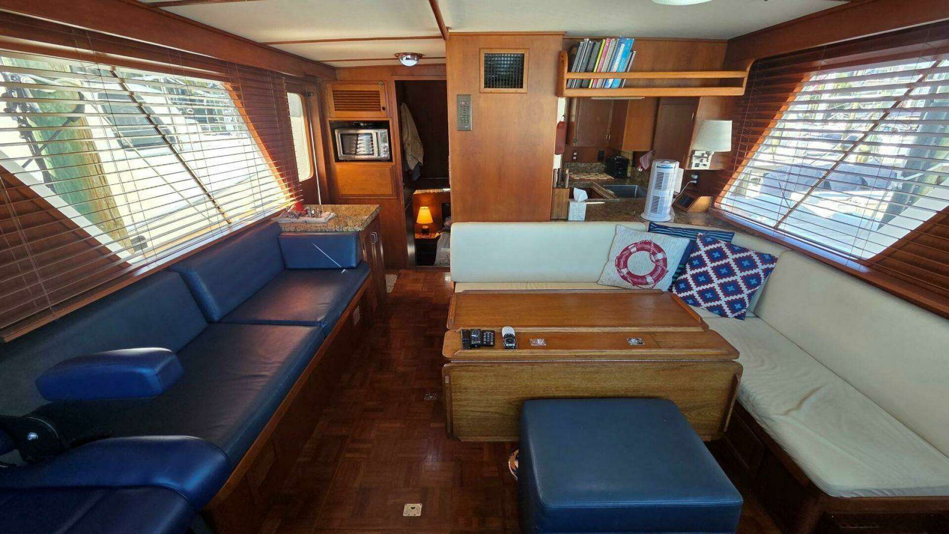 1987 DeFever 48 Tri Cabin - Image 30