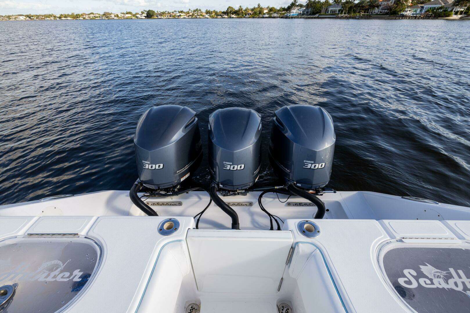 2018 SeaHunter 33 Center Console - Image 15