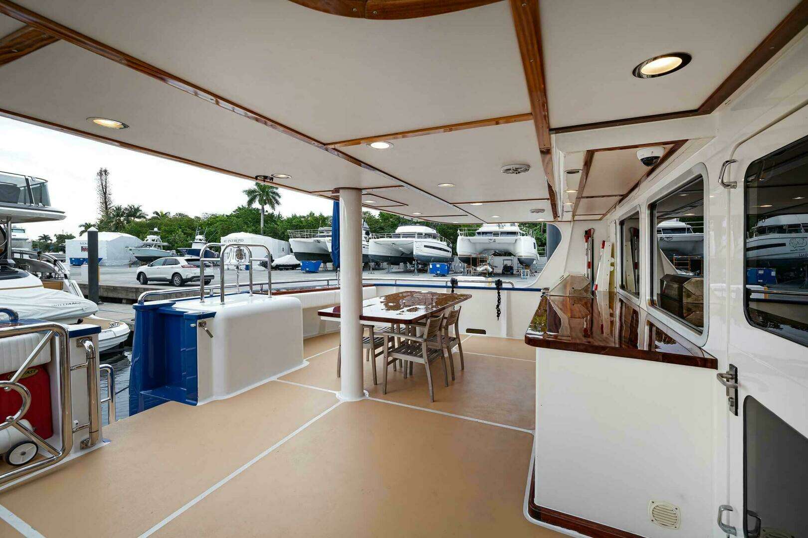 2010 AllSeas — - Image 18
