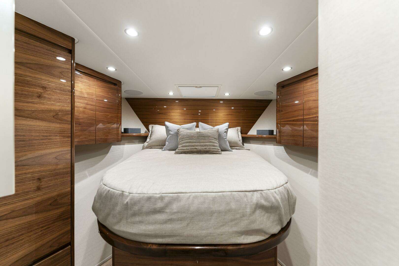 2027 Viking 50 Billfish - Image 25