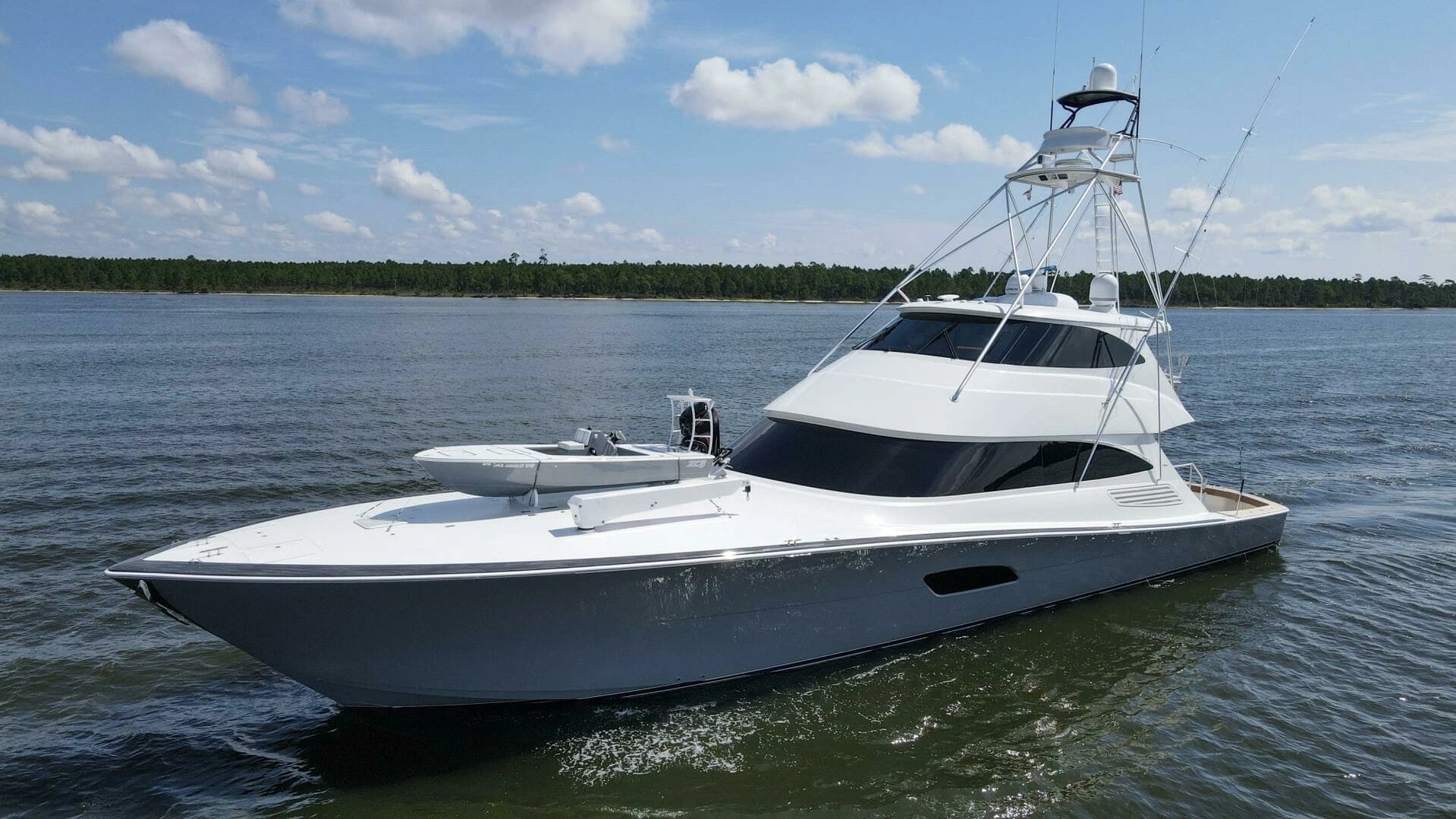 2016 Viking 92 Enclosed Bridge - Image 87
