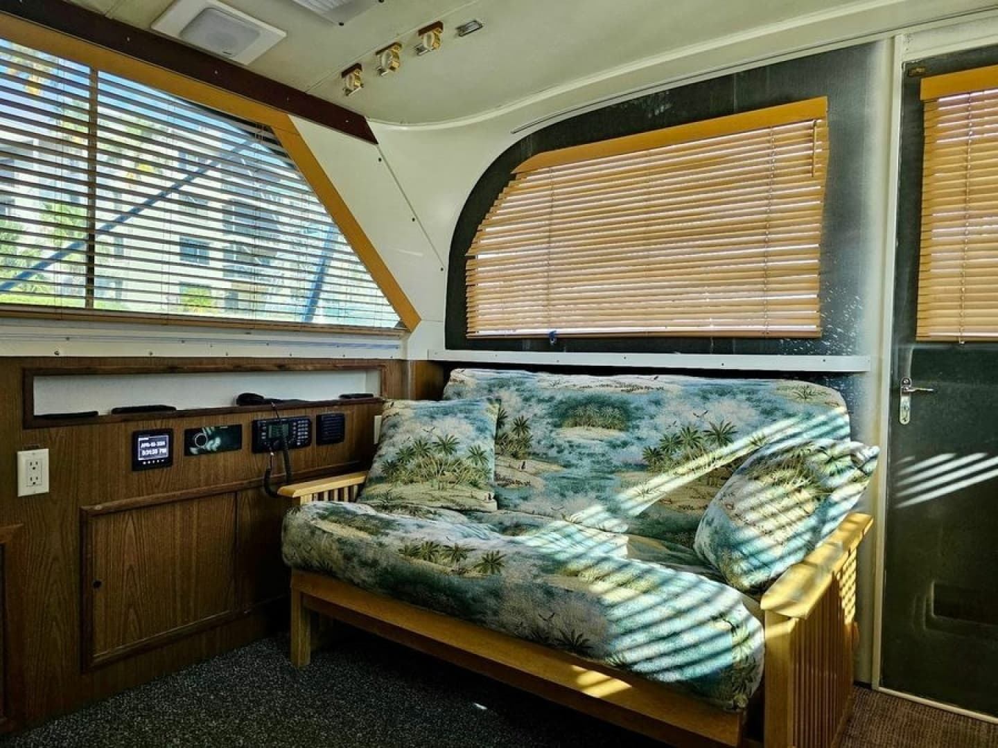 1974 Bertram — - Image 26