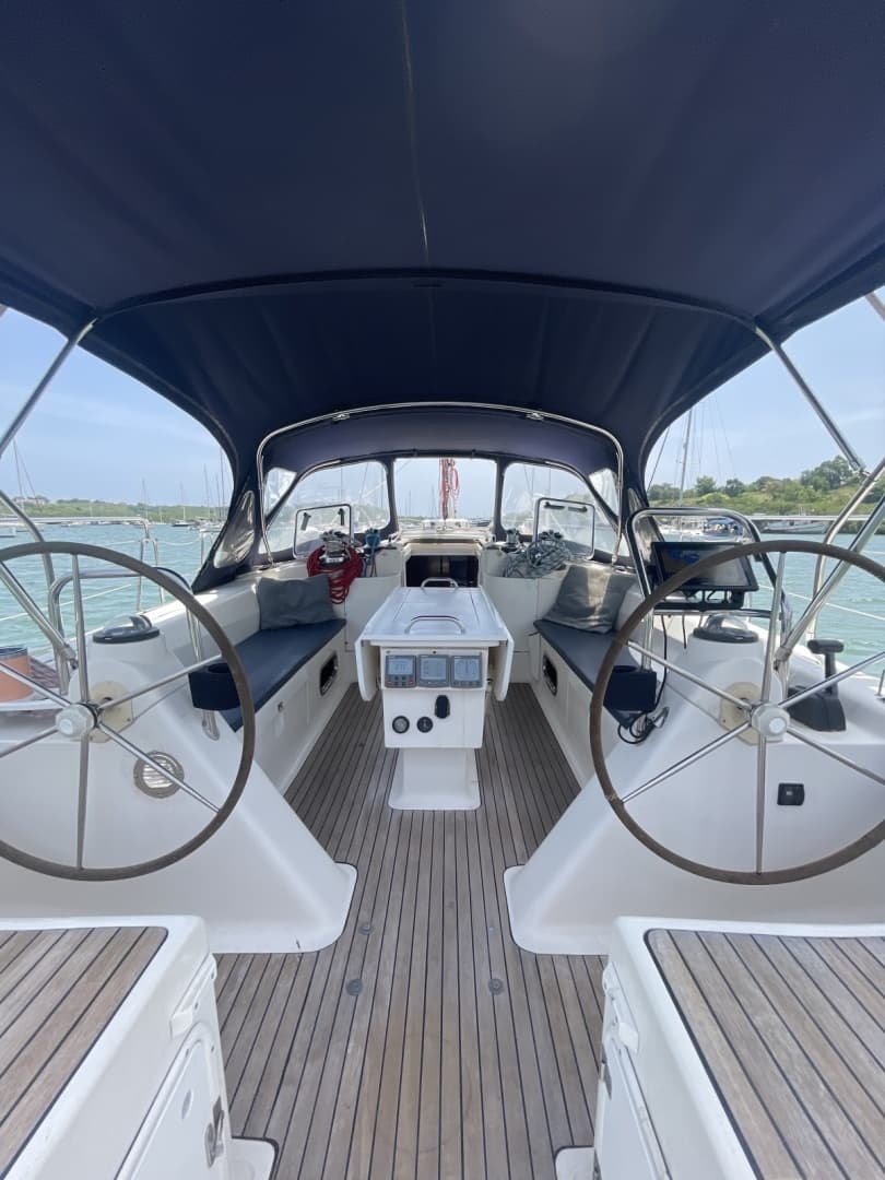 2001 Bavaria 50 - Image 11