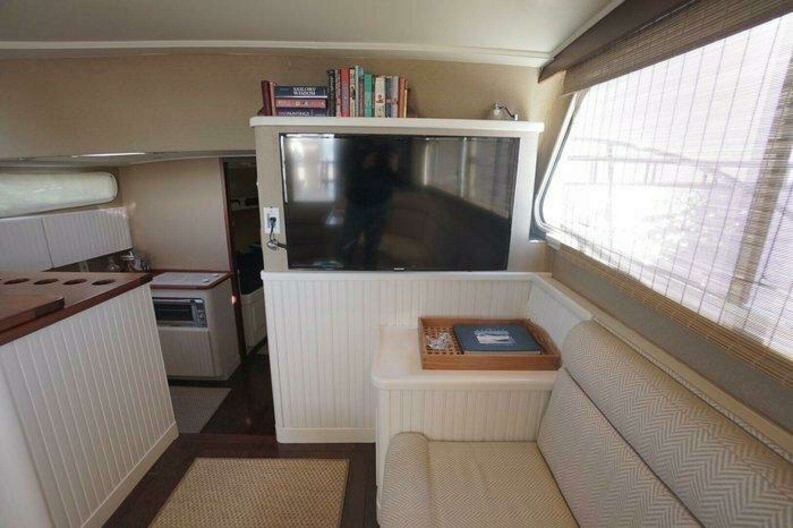 2003 Huckins — - Image 24