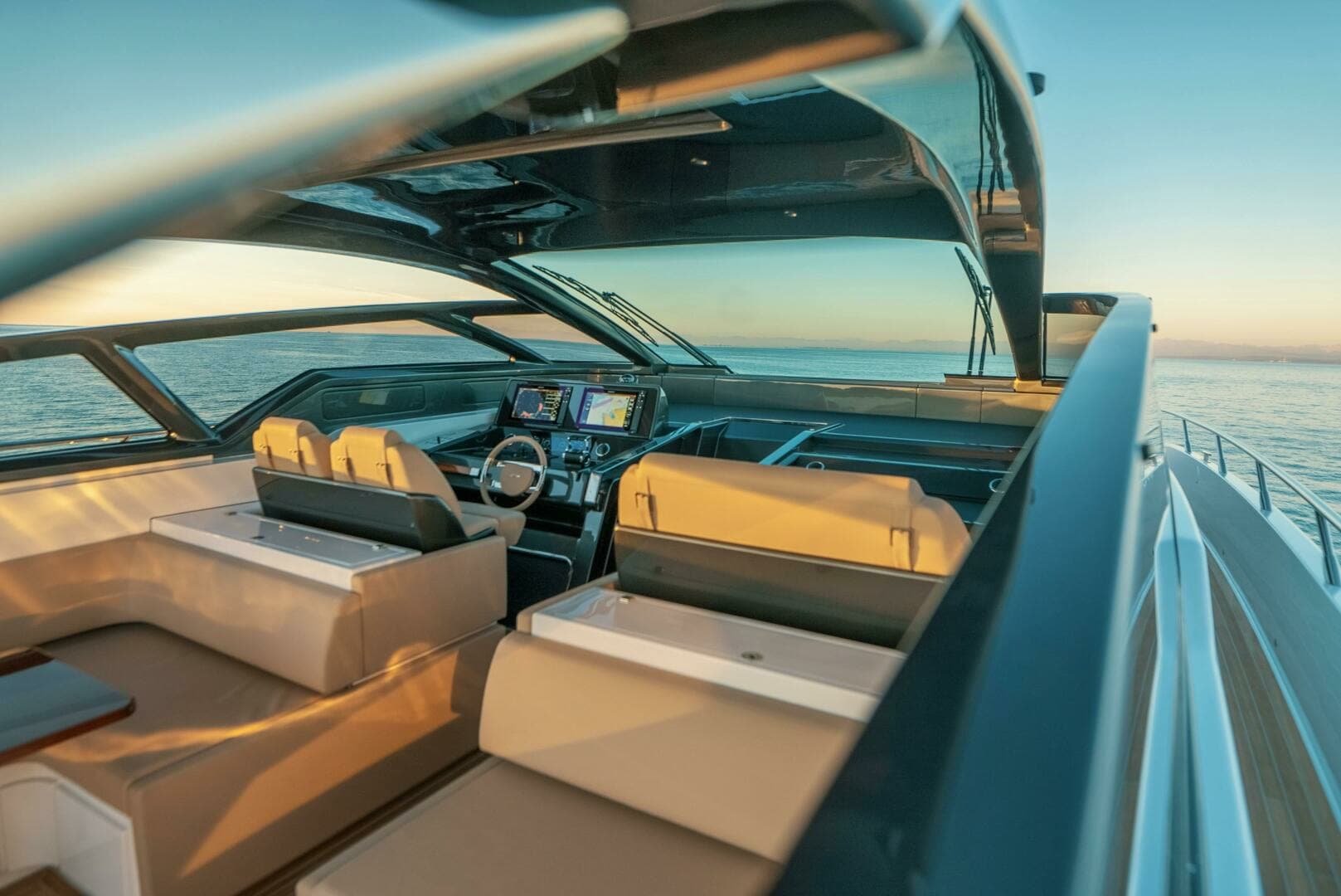 2023 Riva — - Image 28