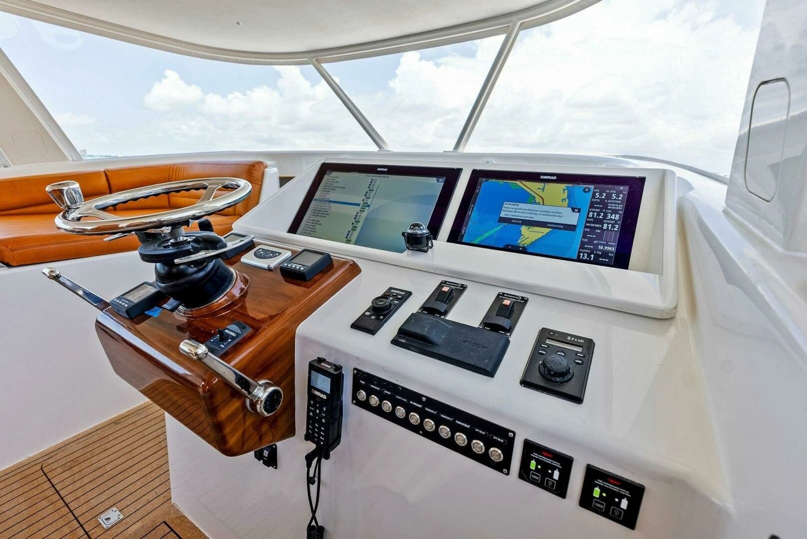 2020 Calcutta 480 Catamaran - Image 9