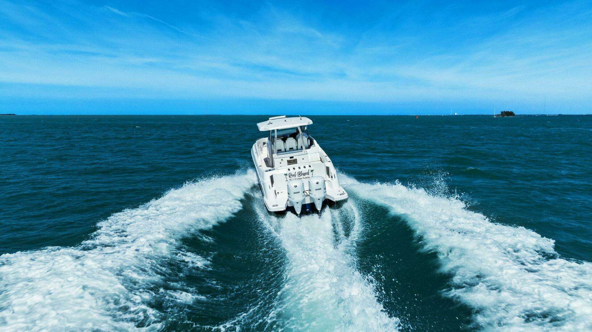 2020 Regal 33 SAV - Image 20