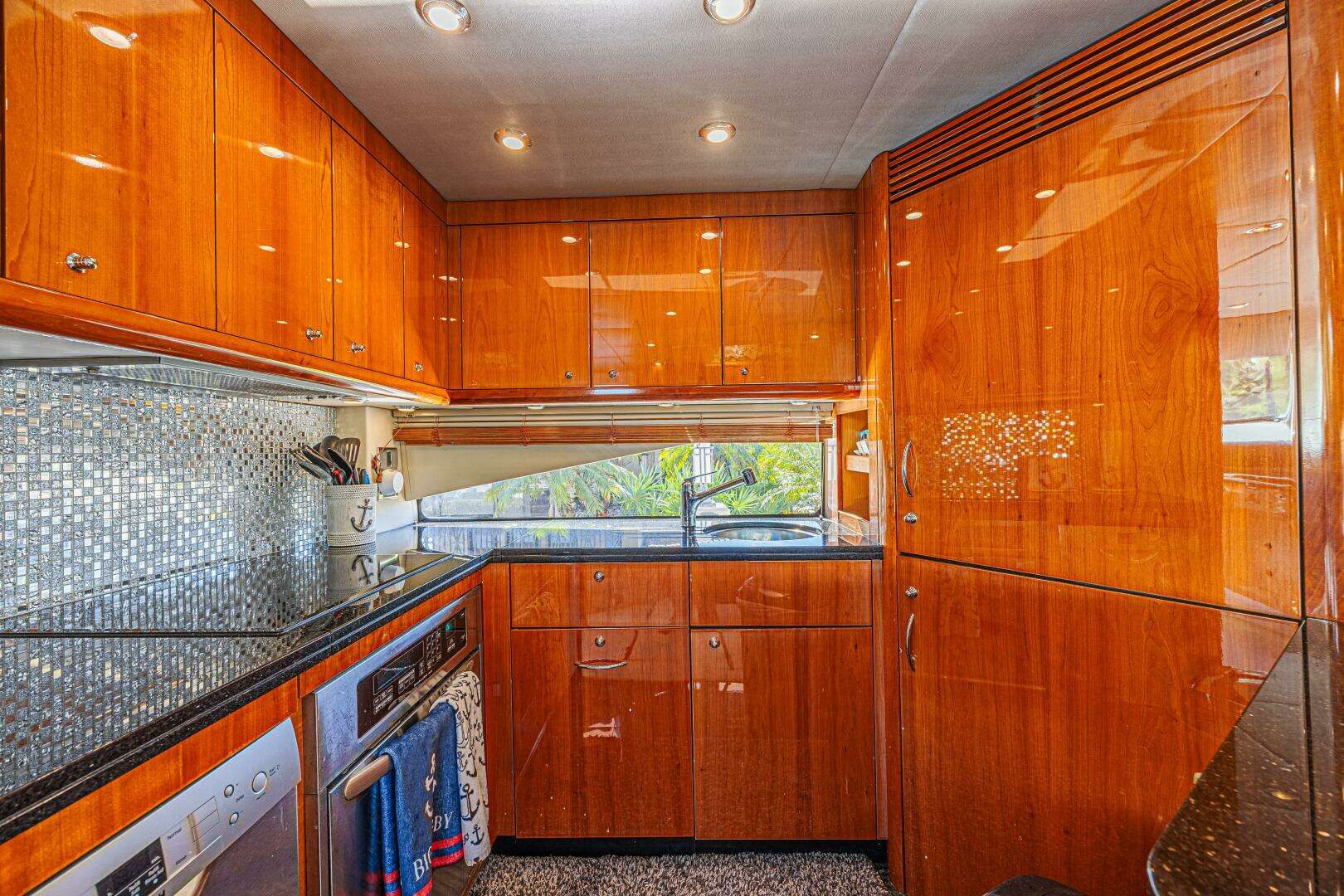 2006 Sunseeker 75 Yacht - Image 25