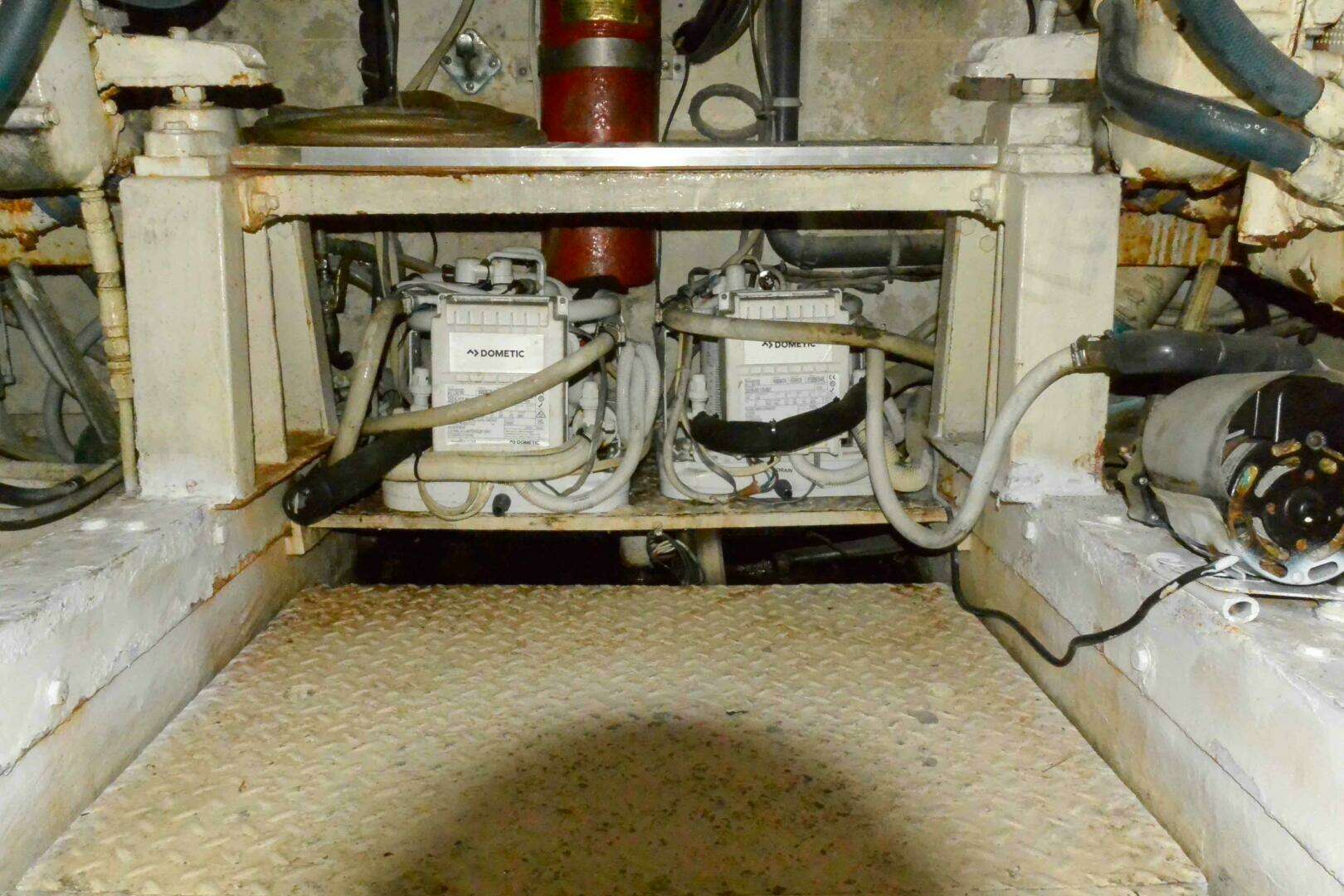 1986 Ocean Alexander Mark II Pilothouse - Image 90