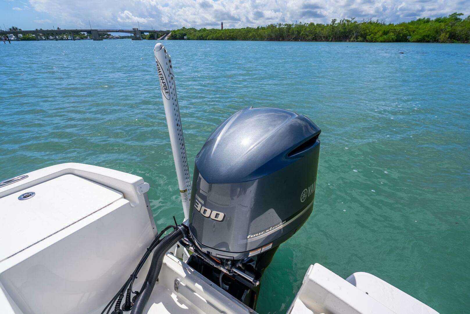 2021 Regulator 26XO - Image 25