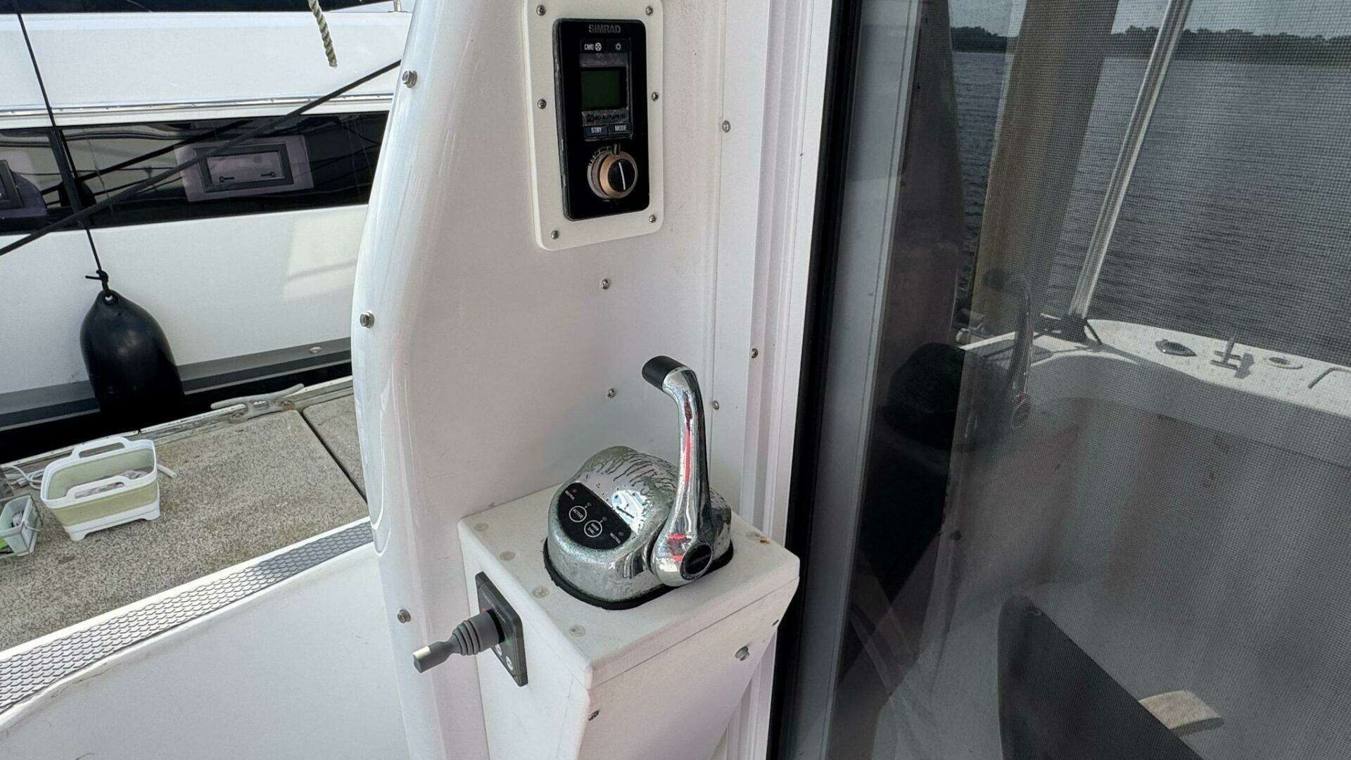 1999 Mainship 350 Trawler - Image 34