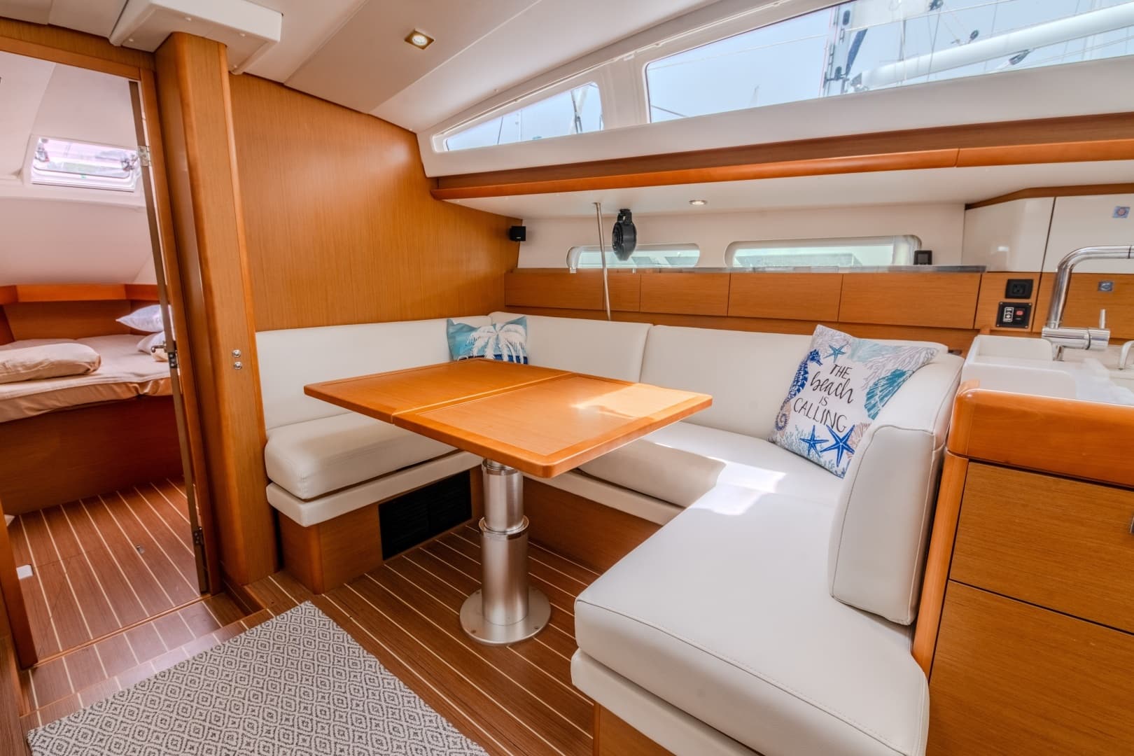 2015 Jeanneau 41 DS - Image 22