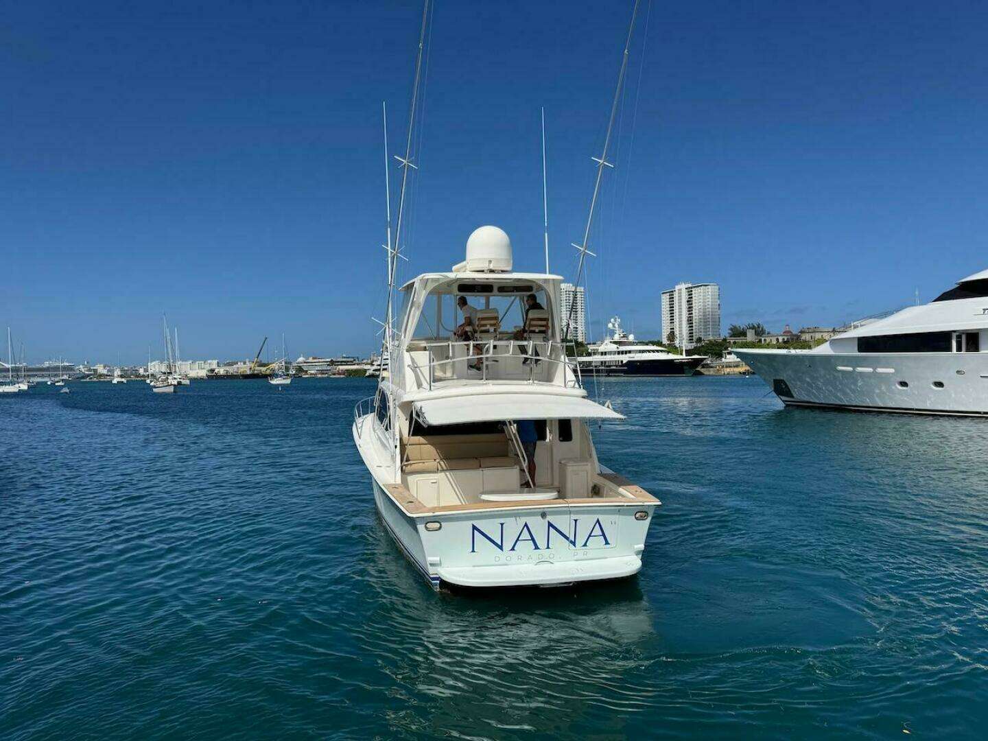 2000 Ocean Yachts 48 Convertible - Image 4