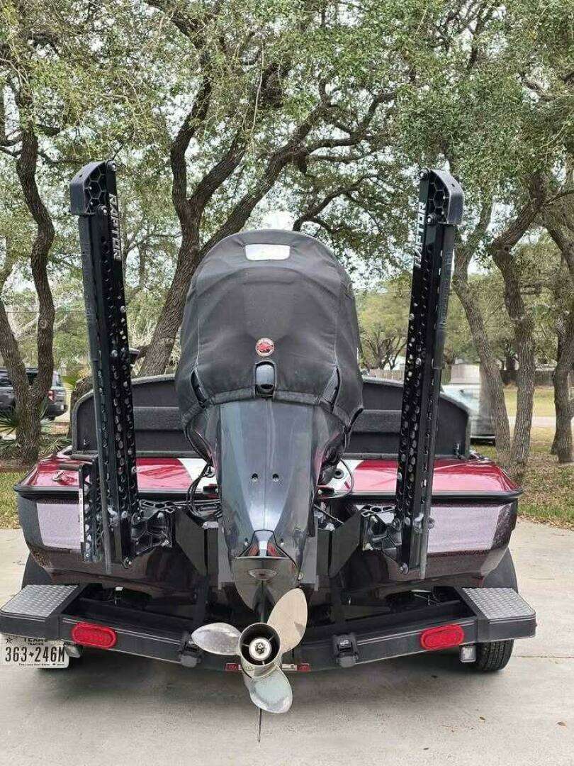 2022 Skeeter ZXR21 - Image 8