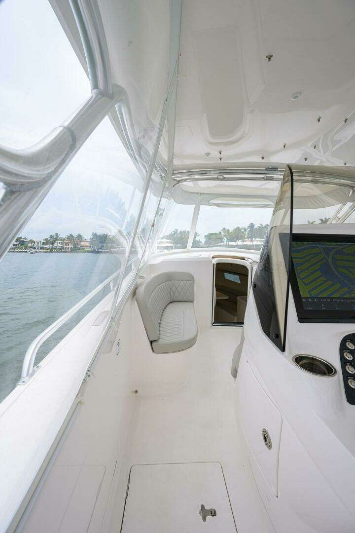 2023 Intrepid 41 Valor - Image 20