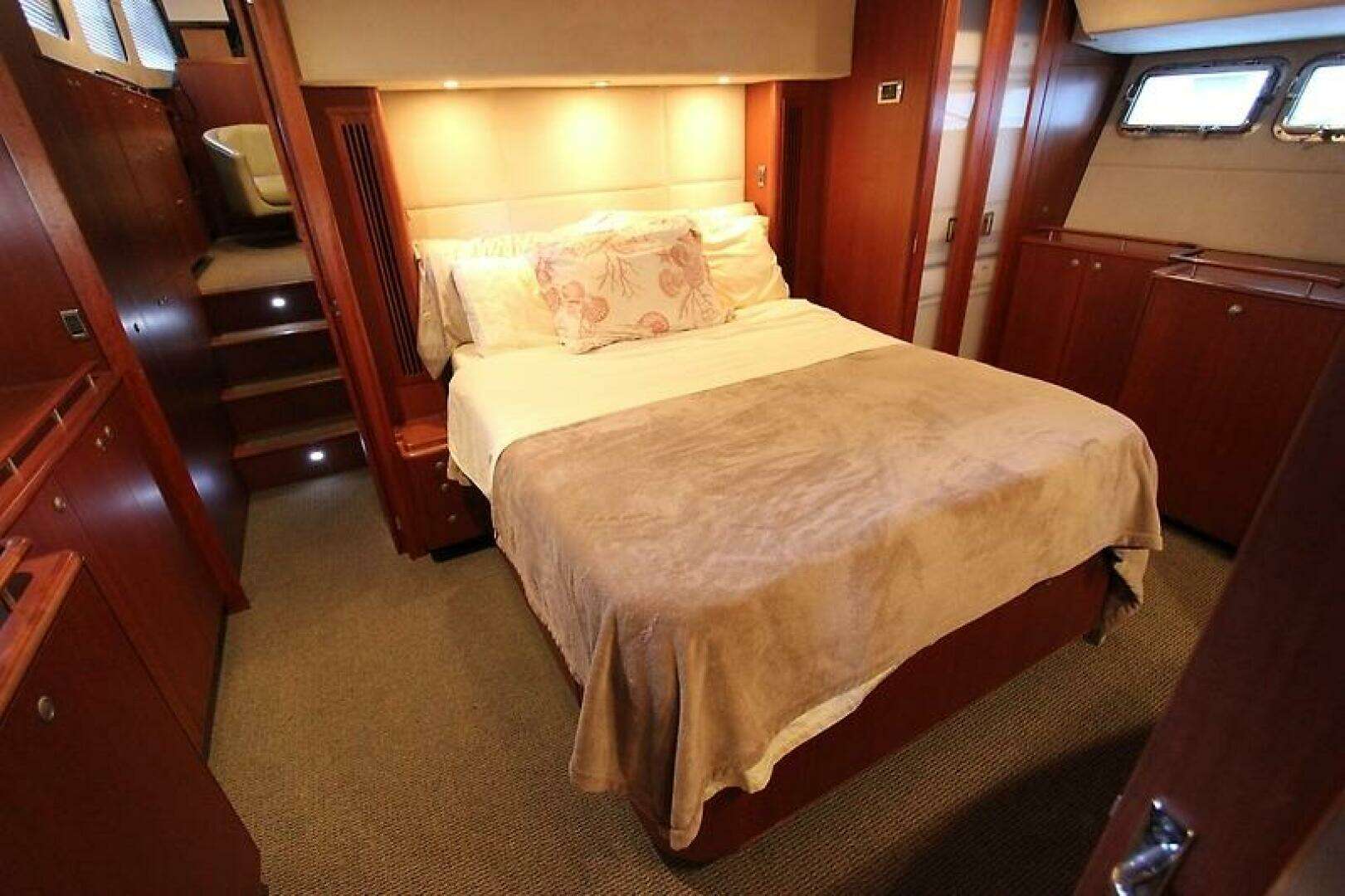 2006 Huckins 56 Linwood - Image 37