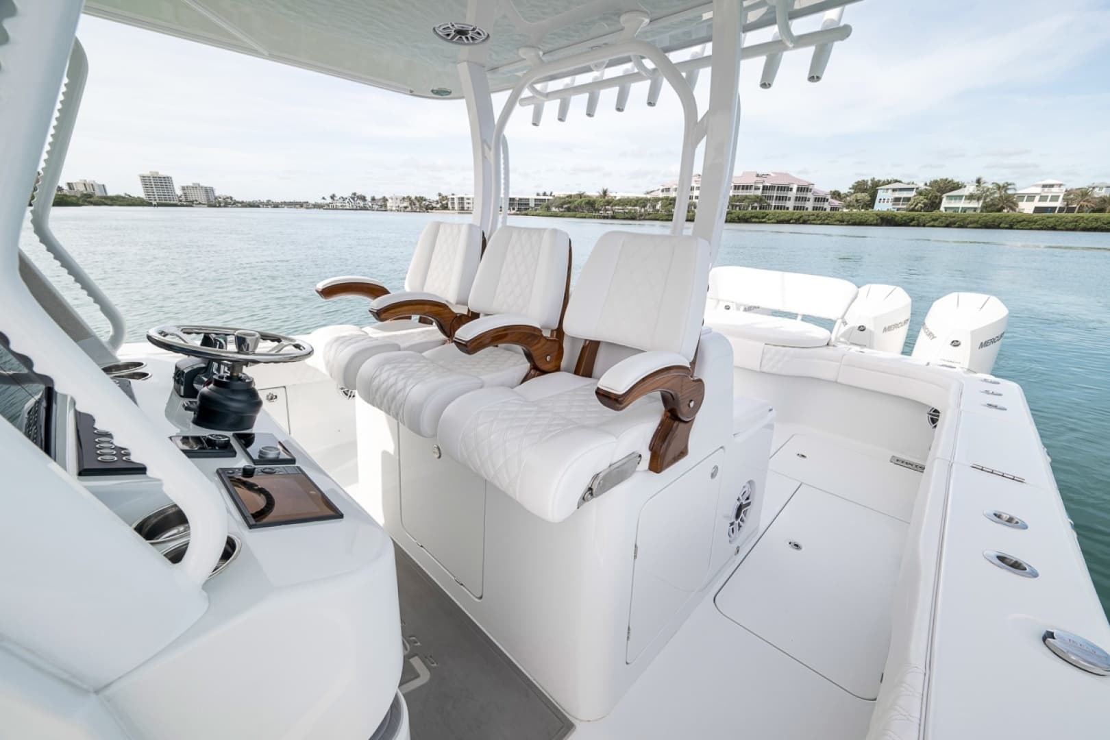 2024 Costa Custom 34 SV - Image 26