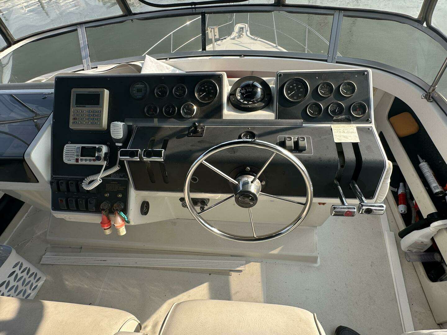 1993 Carver — - Image 3