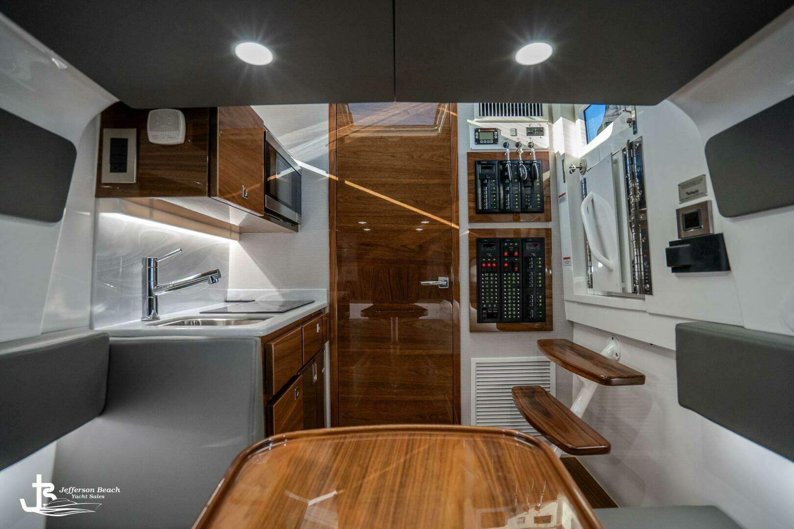 2025 Valhalla Boatworks V-46 - Image 35