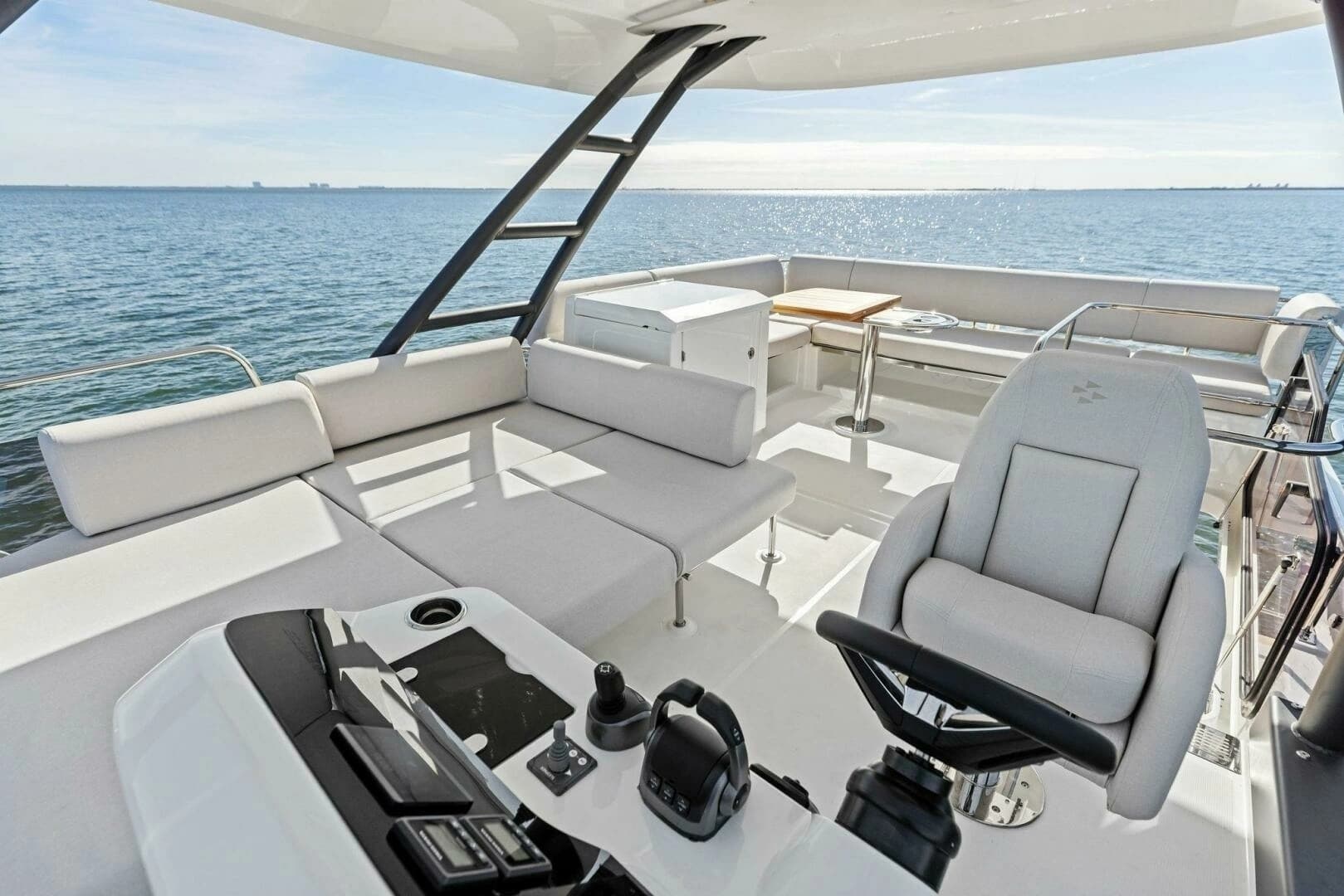 2026 Prestige F4.9 - Image 2